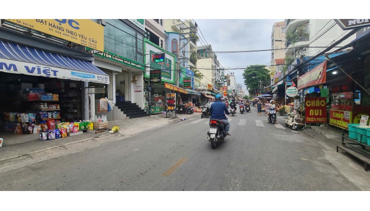 CỰC HIẾM-Cho thuê nhà  Mặt Tiền Chợ TÂN HƯƠNG 90m2, 16Triệu